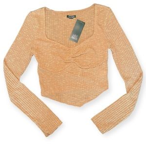 Wild Fable orange v-neck long sleeve crop top S